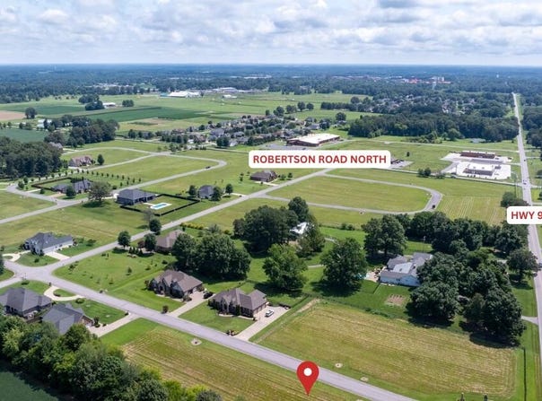 Belle Meade Drive, Murray, KY 42071
