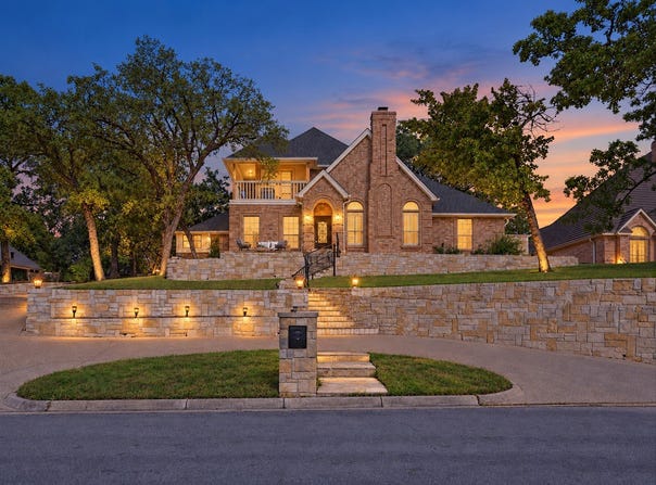 3509 Brentwood Drive, Colleyville, TX 76034