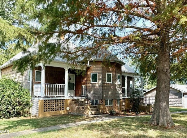 500 E 7th Street, Lamar, MO 64759