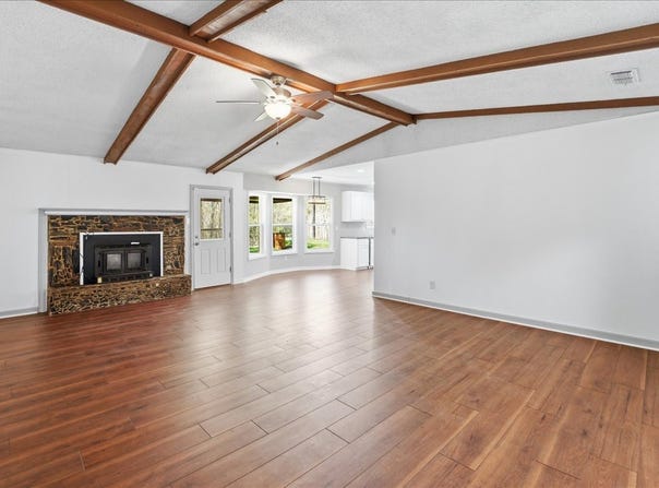227 CR 2425, Mineola, TX 75773