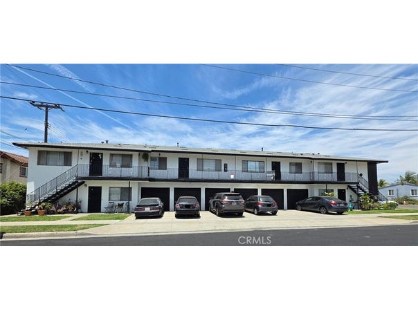 901 Carob Way, Montebello, CA 90640