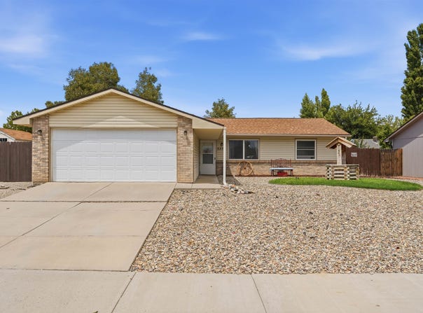 3278 D 3/4 Road, Clifton, CO 81520