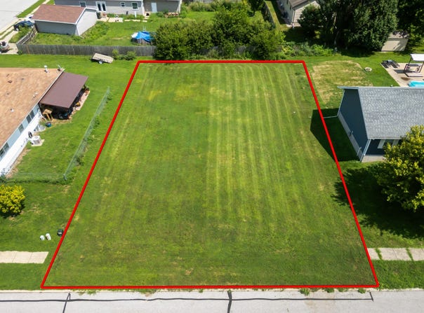 Fritz Street, Perry, IA 50220