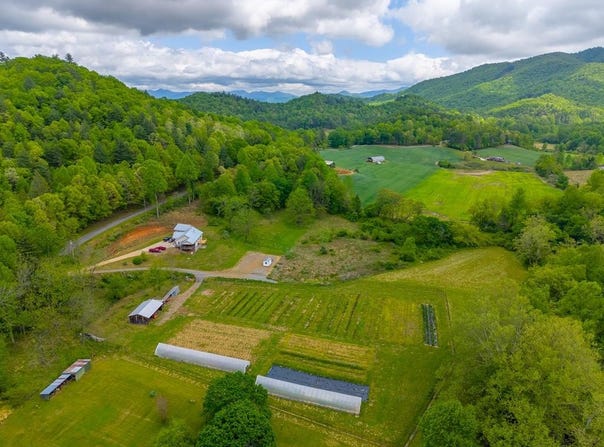 1168 Carl Slagle Road, Franklin, NC 28734