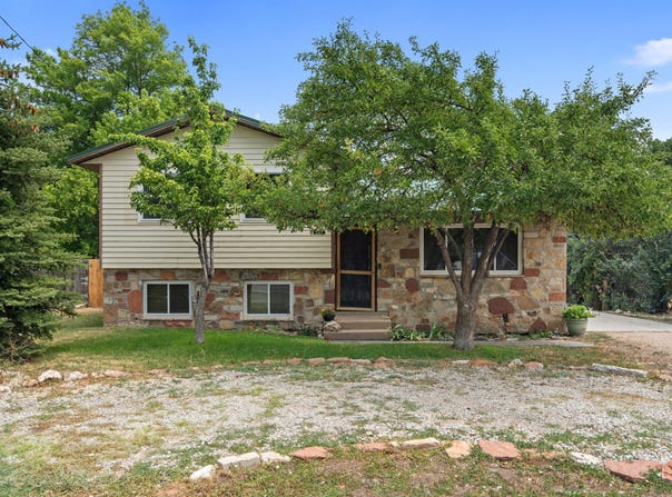 143 S CENTER St, Midway, UT 84049