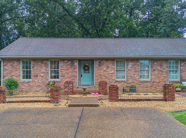 206 Circle Drive, Benton, KY 42025