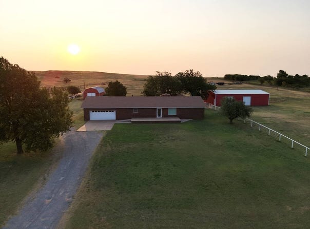 9089 State Highway 58, Hydro, OK 73048
