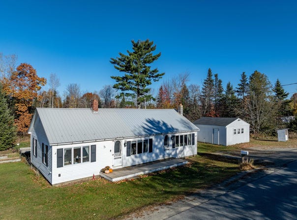 1044 Bailey Road, Knox, ME 04986