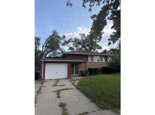 3340 W 20th Avenue, Gary, IN 46404