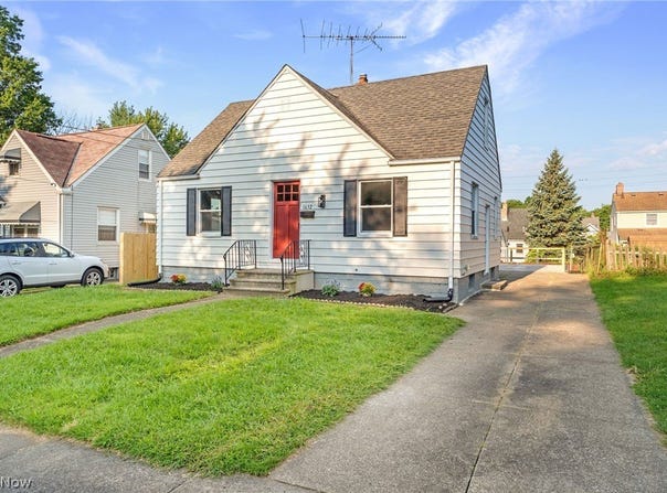 1632 Redwood Avenue, Akron, OH 44301