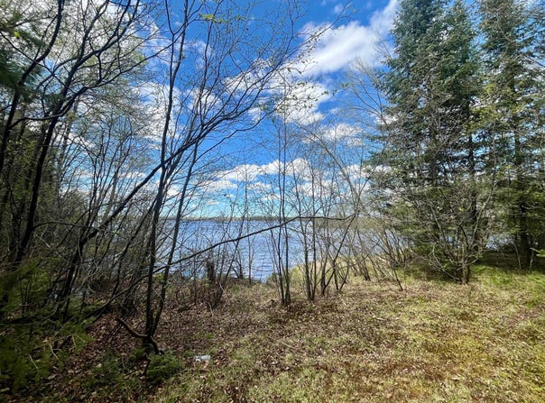 N9078 SOO LAKE RD E, Phillips, WI 54555