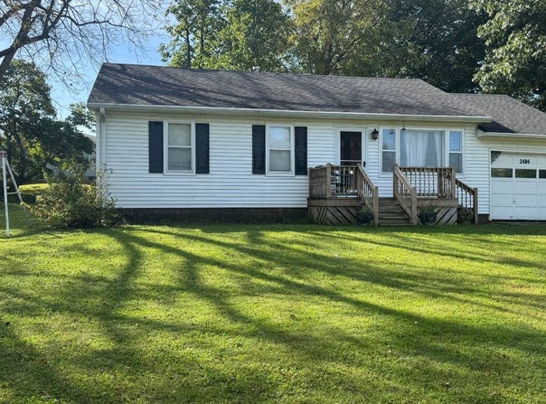 2404 Willard Ave, Bethany, MO 64424
