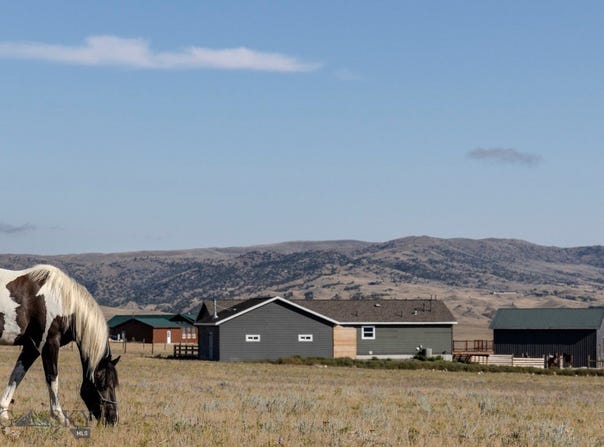 106 Buffalo Trail Road, Livingston, MT 59047