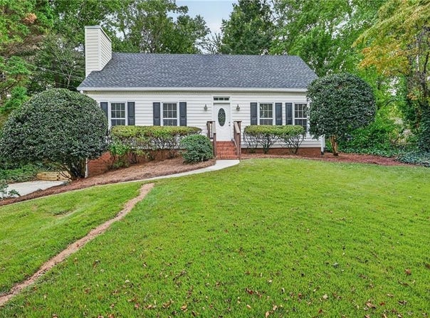 2750 Holly Ridge Circle, Marietta, GA 30062