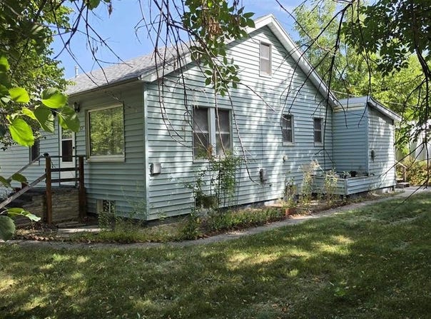 257 8th St N, Basin, WY 82410