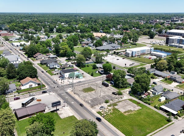 1402 S Madison, Anderson, IN 46016