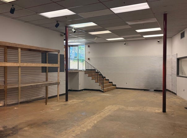 5 Pierce St, Framingham, MA 01702