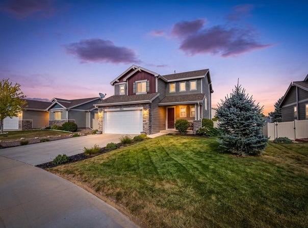 560 Cimarron Dr, Ault, CO 80610