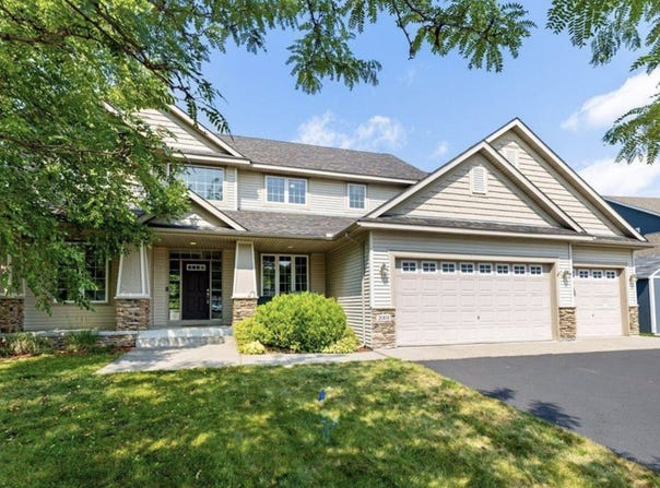 2001 Buffalo Run Road, Buffalo, MN 55313