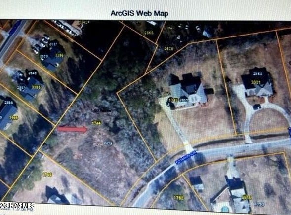Fox Run Circle, Kinston, NC 28504