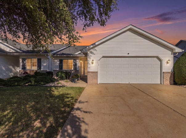 1929 27th Ave, Kenosha, WI 53140