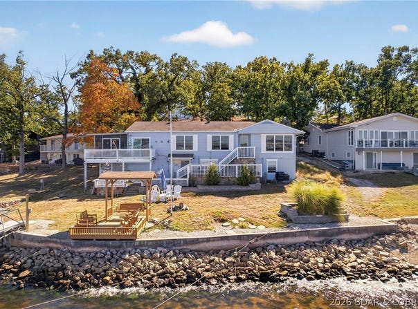 152 Scenic Circle, Sunrise Beach, MO 65079