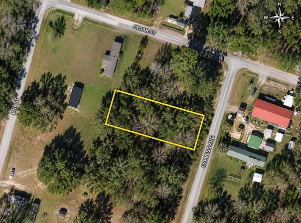 101 Cypress Ave., Kingstree, SC 29556