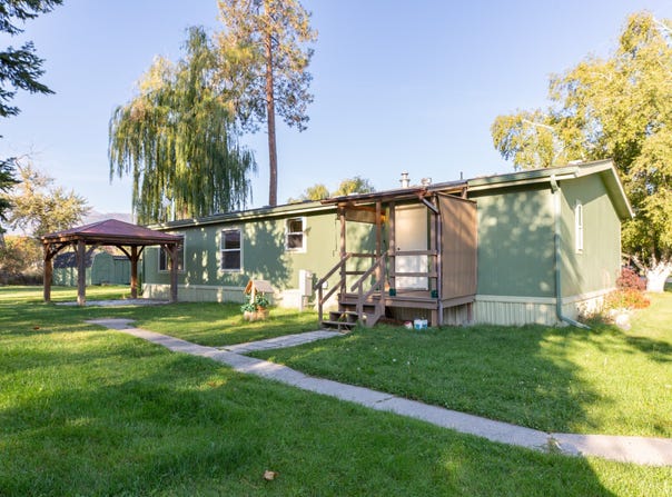 10011 Gateway Road, Lolo, MT 59847
