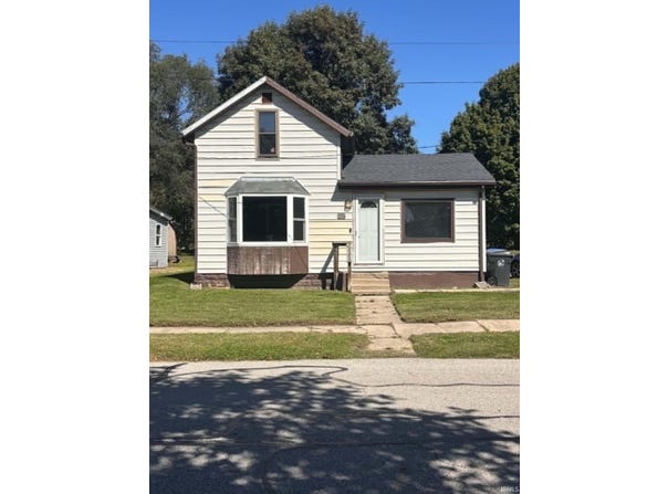 407 E Swihart Street, Columbia City, IN 46725-2737