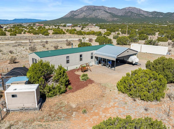 78 Drake Road, Edgewood, NM 87015