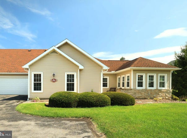 3301 SHELLERS BND, STATE COLLEGE, PA 16801