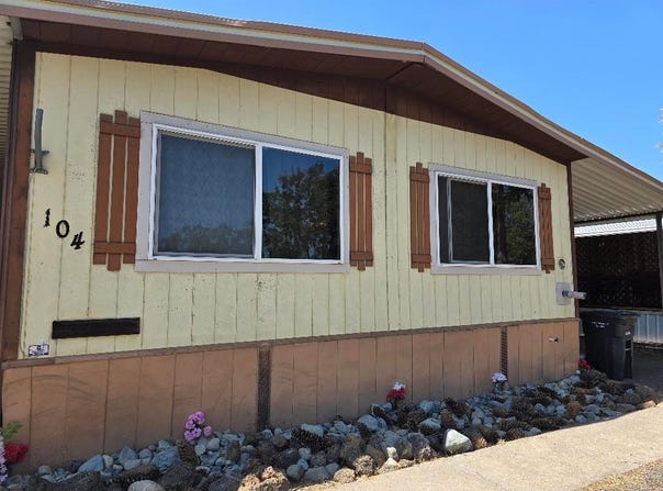 400 Hiram Page, Yreka, CA 96097-0000