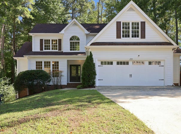 208 Connors Circle, Cary, NC 27511