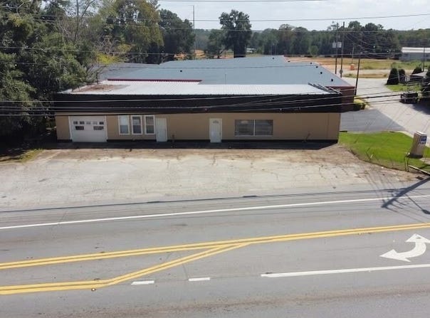 302 E College Street, Bowdon, GA 30108