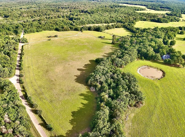 2142 LCR 758, Thornton, TX 76687