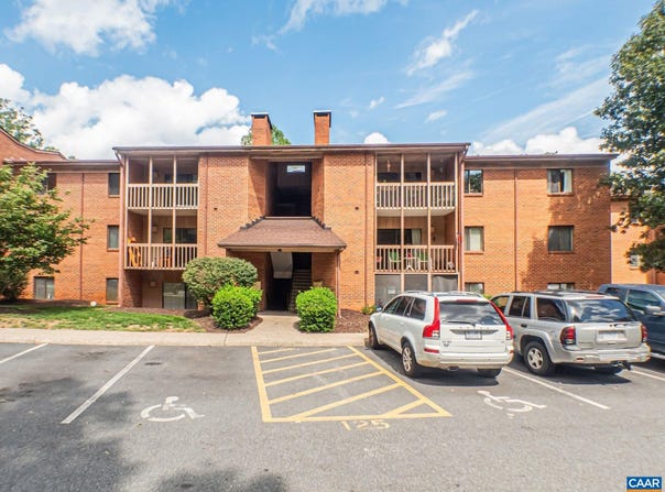 125 TURTLE CREEK RD, CHARLOTTESVILLE, VA 22901