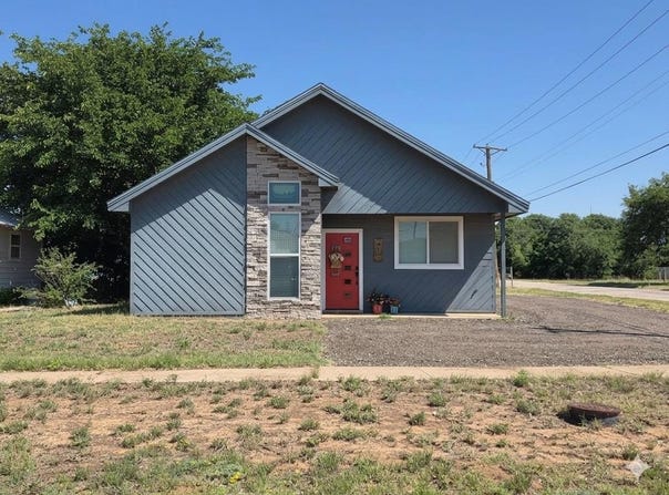 400 W 4th, Stanton, TX 79782