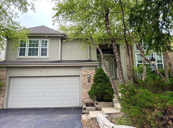 7187 Dada Drive, Gurnee, IL 60031