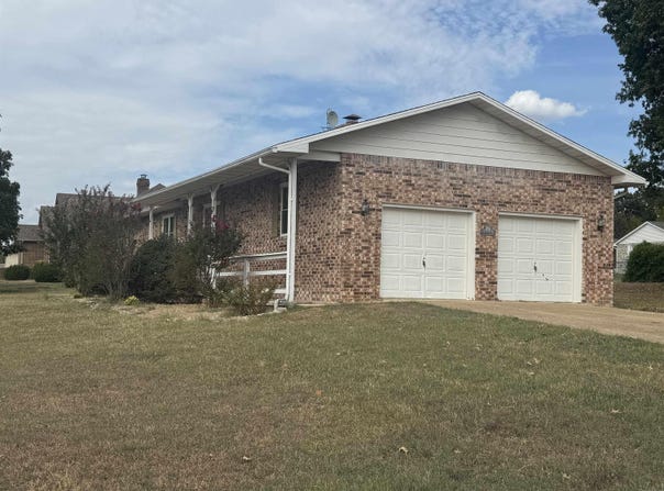 701 Elizabeth Dr, Mountain Home, AR 72653