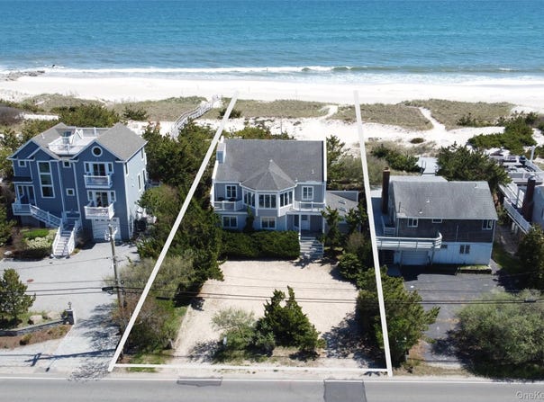 627 Dune Road, Westhampton, NY 11977