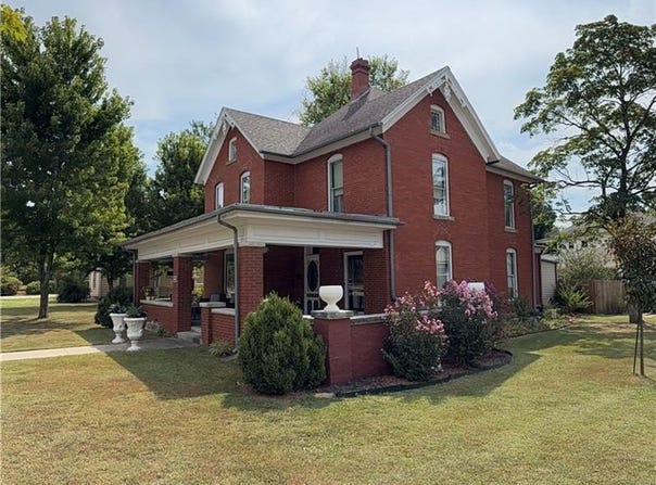 401 E Madison Avenue, Iola, KS 66749