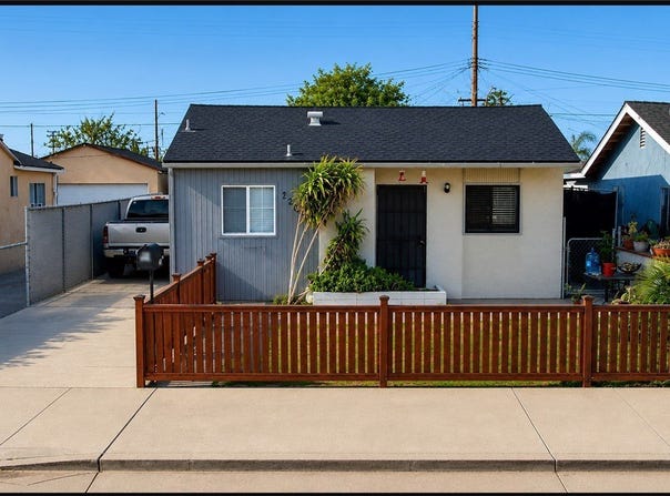 12042 166th, Artesia, CA 90701