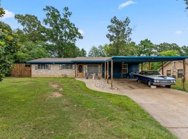 112 N Thomas Rd, White Oak, TX 75693