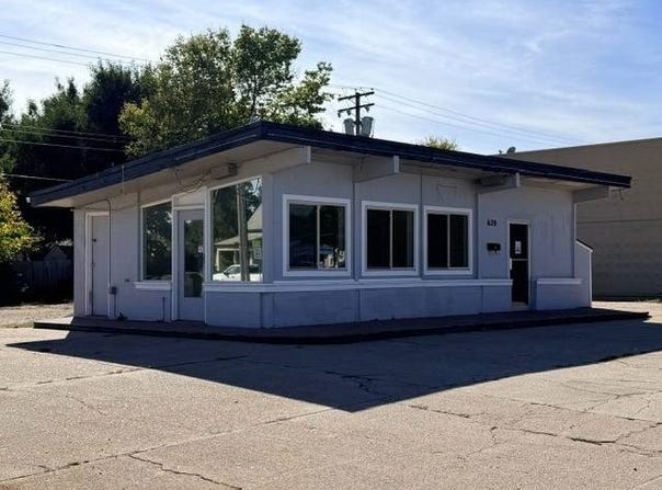 620 E 4th Street, North Platte, NE 69101