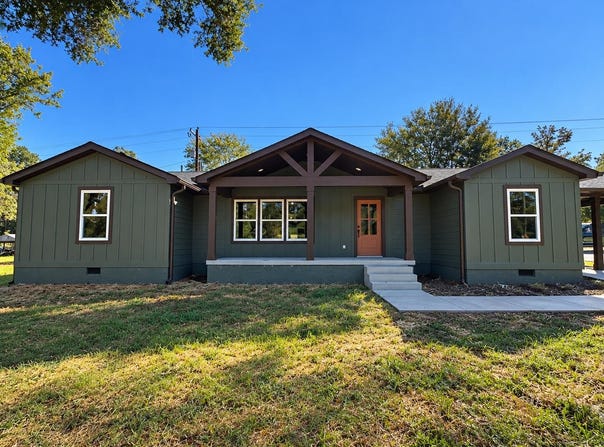 27 Mountain Lane, Ringgold, GA 30736