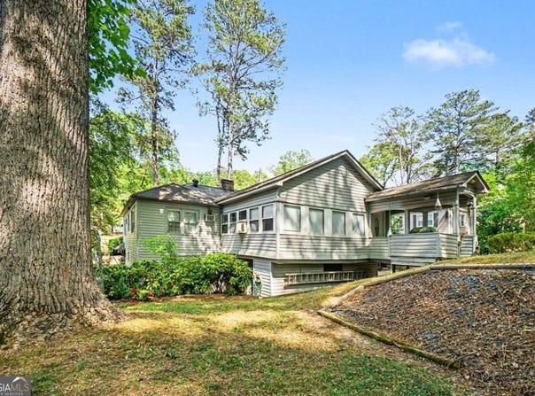 2088 E Roxboro RD NE, Atlanta, GA 30324