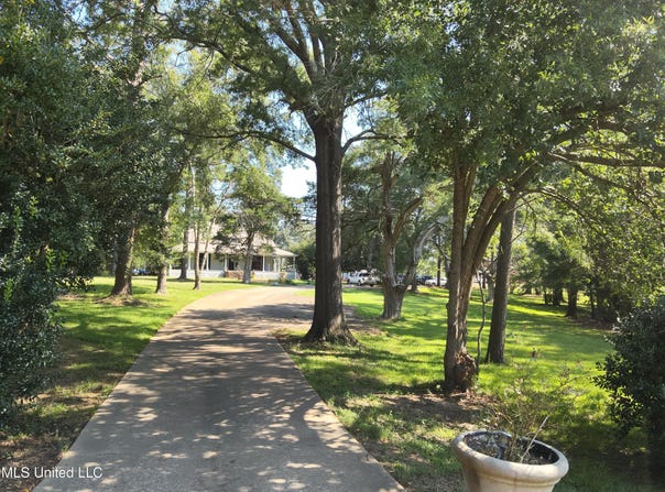 3141 Highway 43 N, Canton, MS 39046