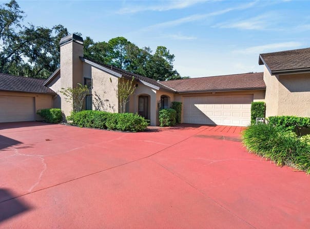 712 DORADO Court, BRANDON, FL 33511