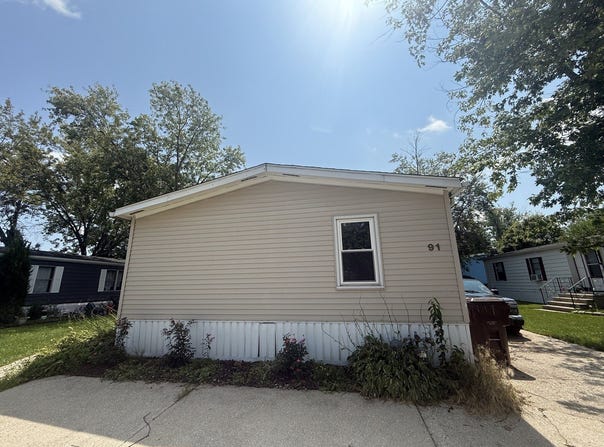 91 CANDLEGATE Circle, Matteson, IL 60443