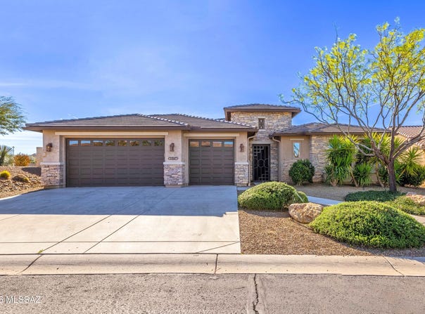 31547 S Misty Basin Road, Oracle, AZ 85623